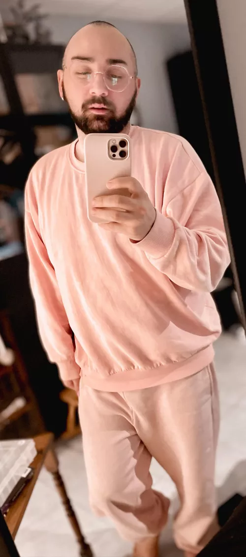 Need someone to get high with… 30 m.. dms open 😘 by Comprehensive_Cash26