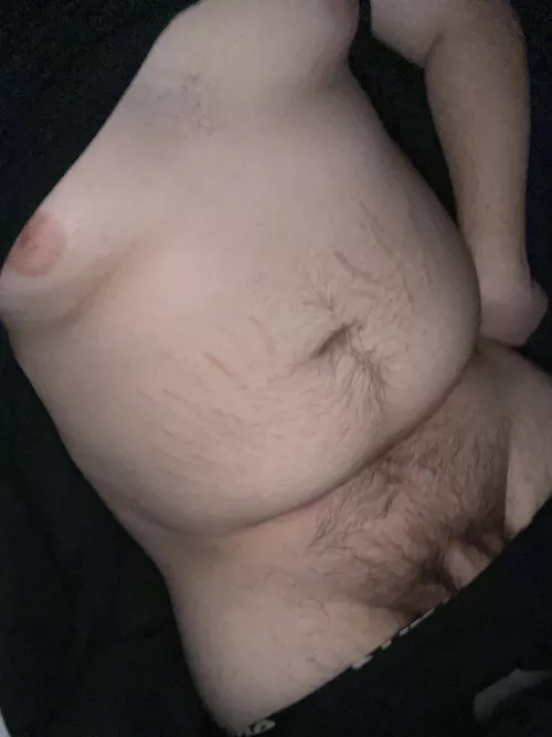 Need someone to help me get off rn pm me by killuabxsd