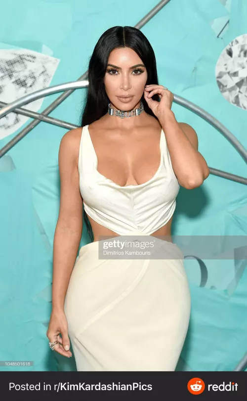 need someone to rp as kim kardashian. she’s got my morning wood throbbing by ifapsometimes