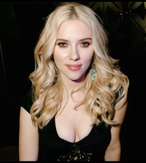 Need to be dominated by ScarJo and make me beg you to cum by qwertyuiop342
