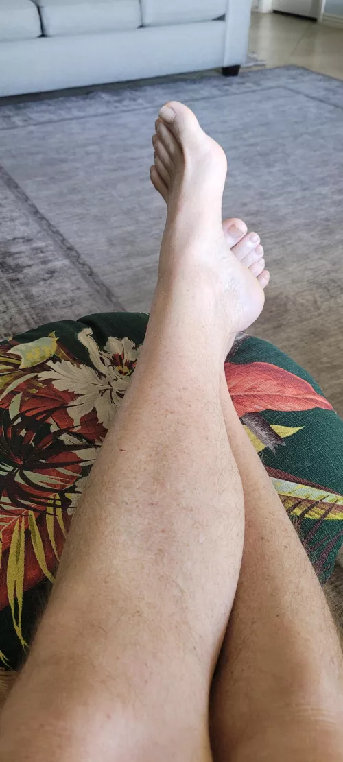 Needing some attention 😋💦💦 by on_my_knees_509