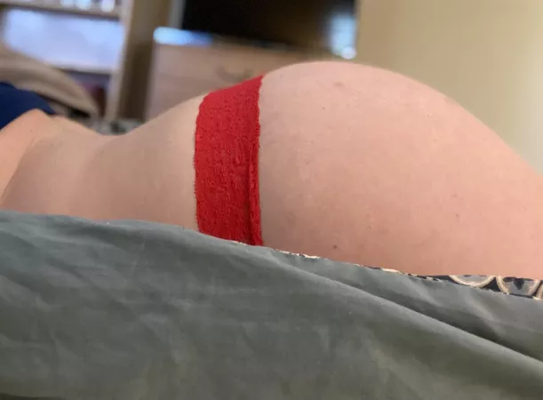 Needing someone in between these cheeks 🍑💥🇺🇸 by hotwife3013