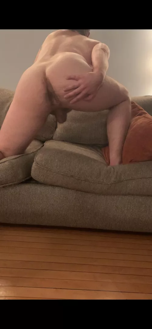 Needs tongue by SlavicScientist