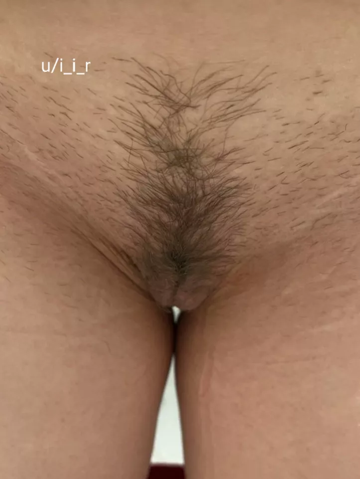 Neglected landing strip 🤭 posted by i_i_r