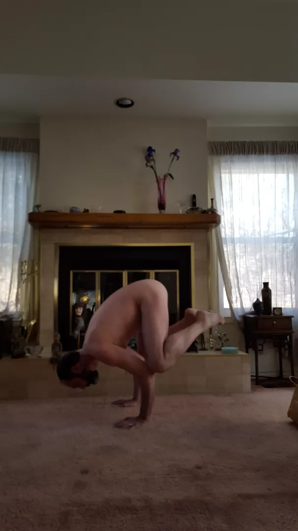 Nekkid yoga is the best yoga! posted by nacktyoginerd