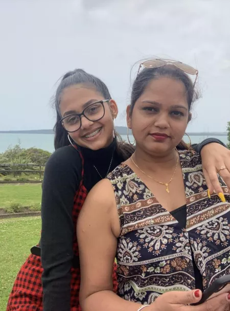 nervous, don’t want my mom and sis to be up forever/reposted, will remove soon by yonuew