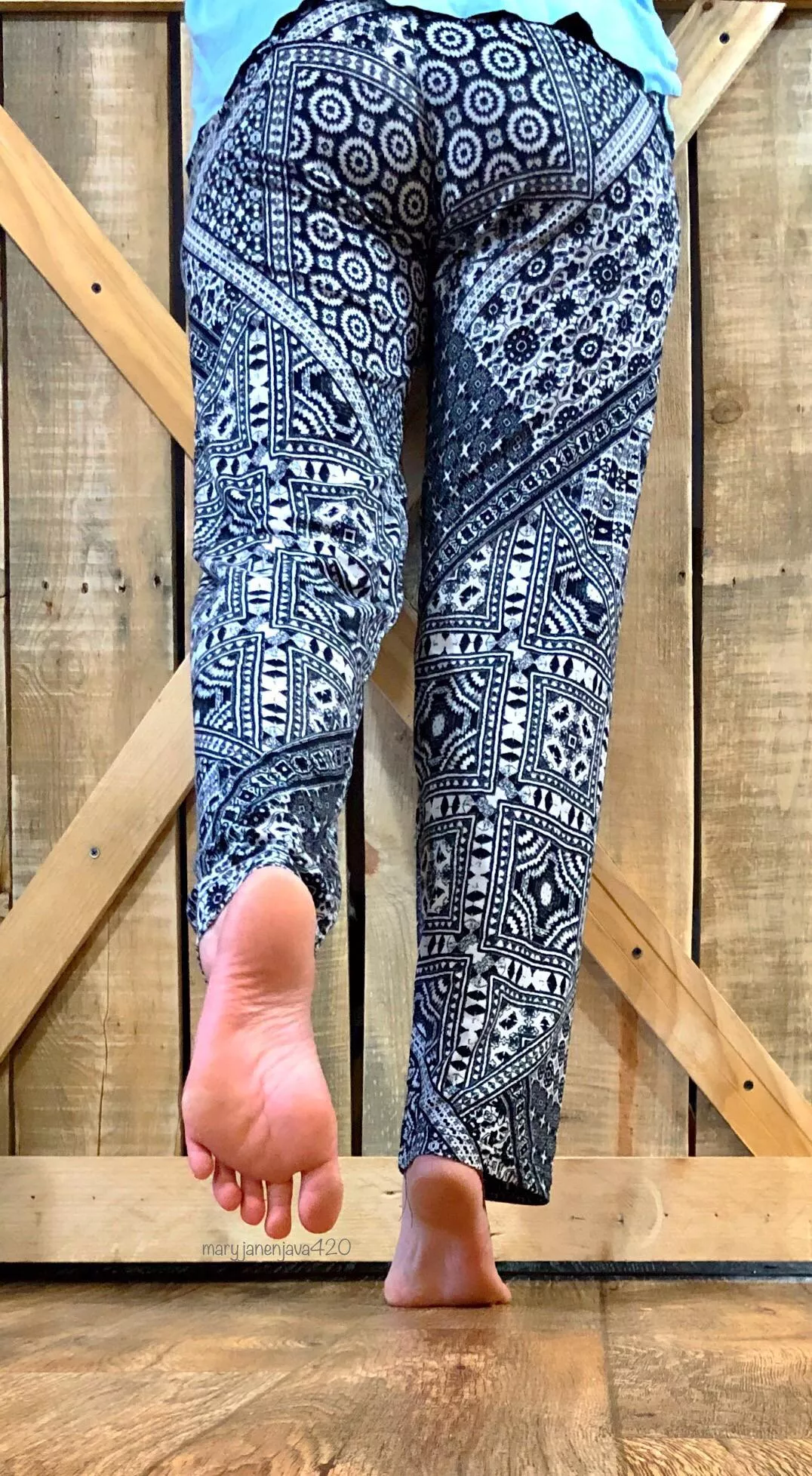 Never post photos like these.. like ever. So enjoy. posted by [deleted]