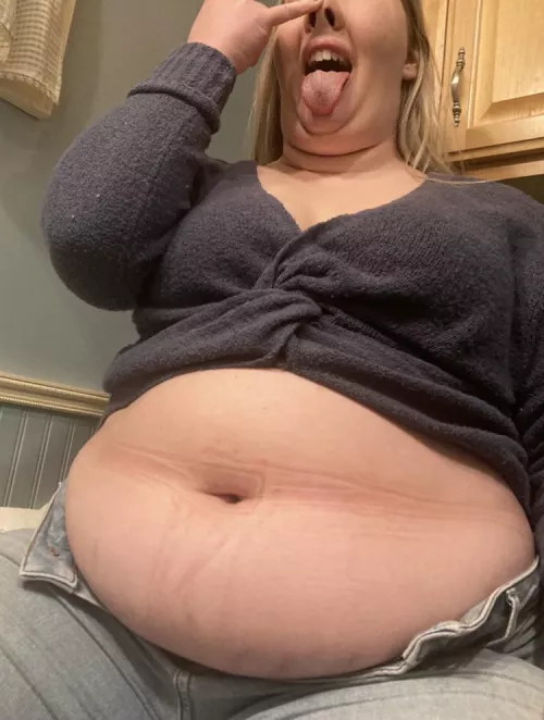 Never thought she’d embrace being a pig so much, she’s got the snout to prove it! 😂🐽 by myfatblondegf