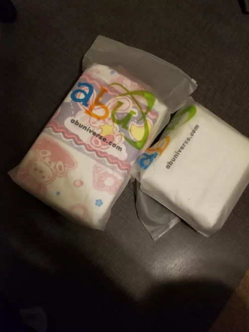 New ABU shipment! Trying out bunny hopps 4 tape hook and loop by furryfire21