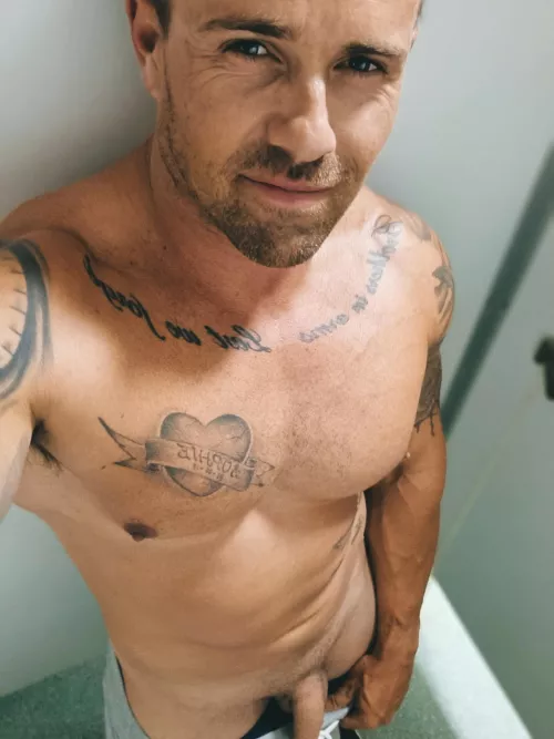 New account. first post. need some company in the change rooms 😉 by lets_doit01