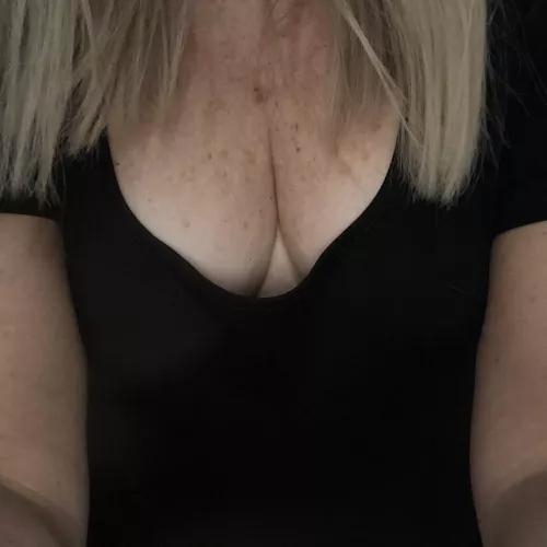 New bodysuit by 4broccoli