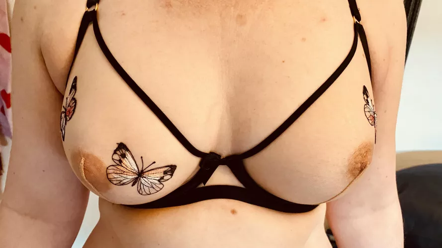 New bra, hope you like it x (F) 43 be nice please by t1nman19