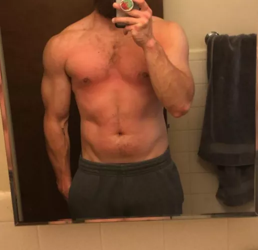 New bro here...thoughts? by n00b213