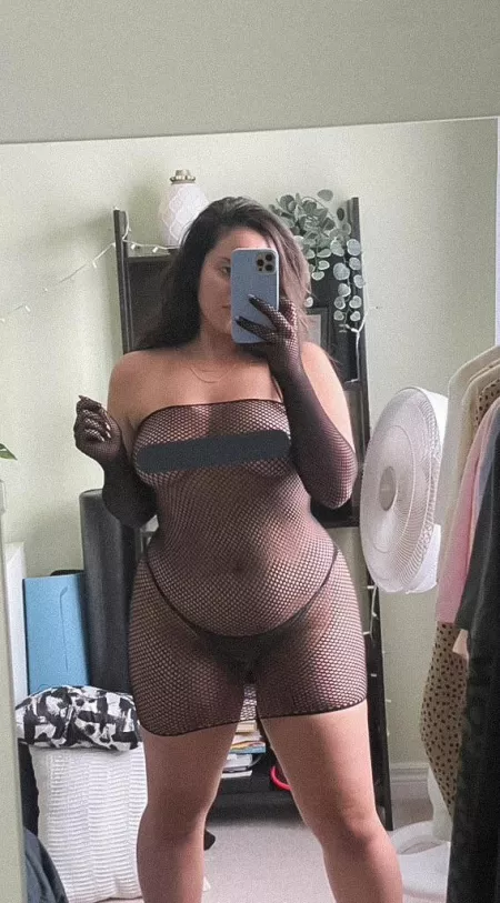 New dress, feeling cute and hornyy🖤😈 by sparklesequoia