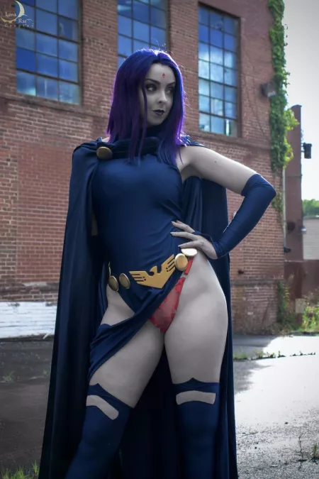 New Earth Raven Erocosplay by Lunaraecosplay [self] by Lunaraensfw