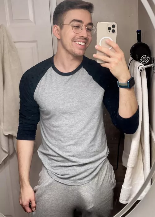 New glasses 🤓 by artboyfromomaha