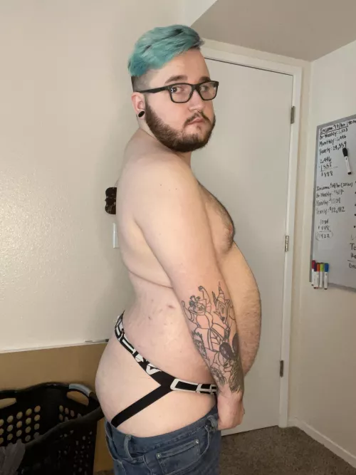 New haircut! Instagram•twitter @justalostbear by Justalostbear