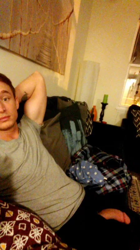 New here. Missouri guy checking things out. by SharpAd3011