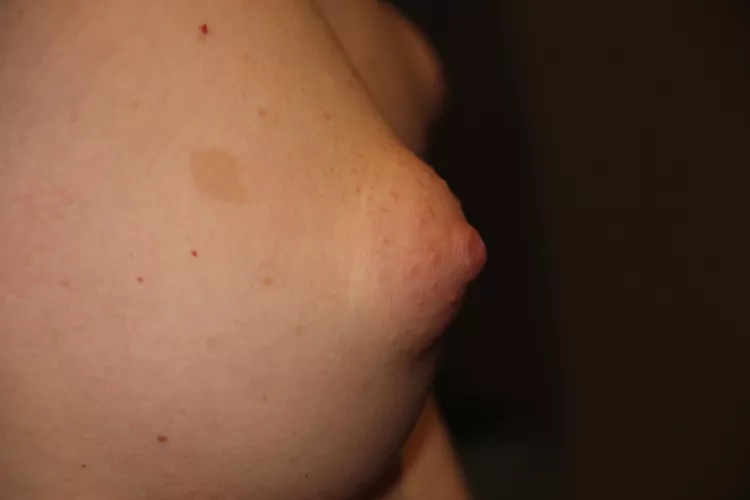 New here...Hi😘 by Hefty_Lock_9586