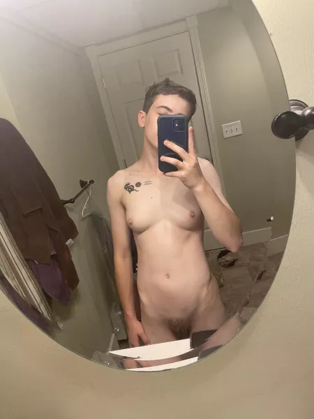 new job is keeping this boi in shape 💪🏼 by cloudybrainss