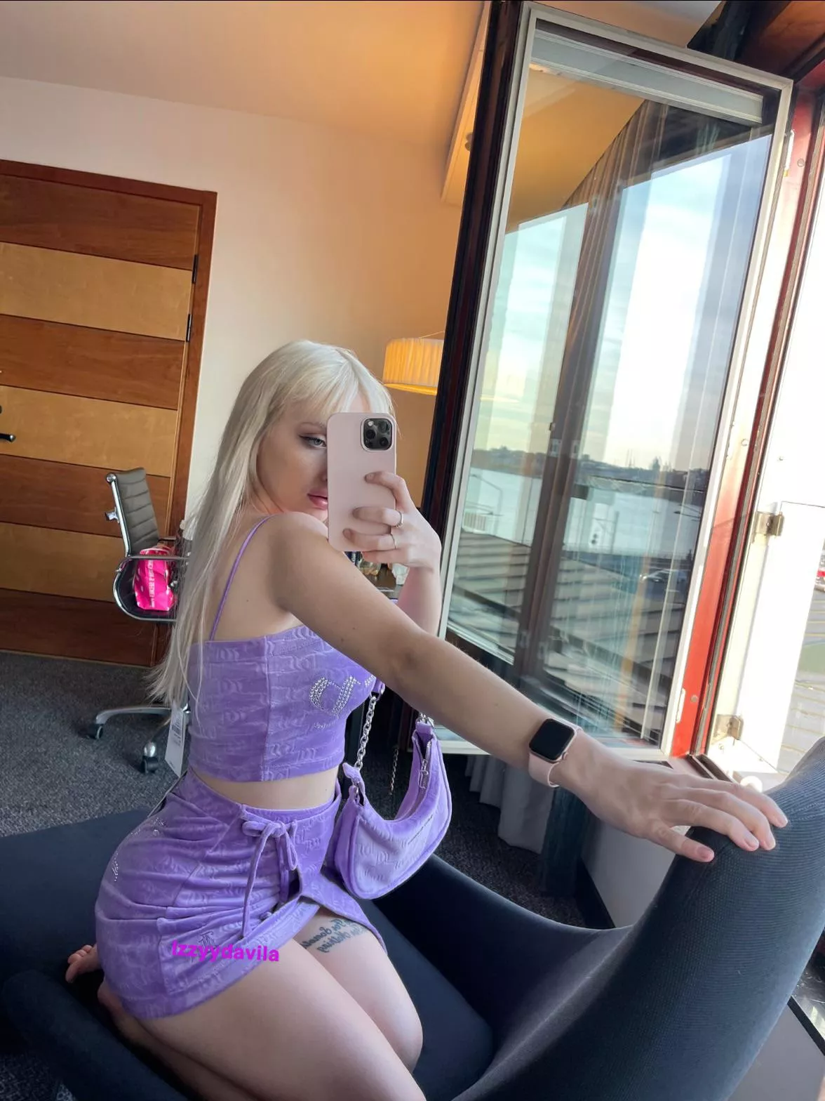 New juicy outfit😈 posted by External_Mark