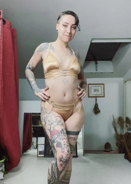 New lingerie ! by UrsinaeVespera