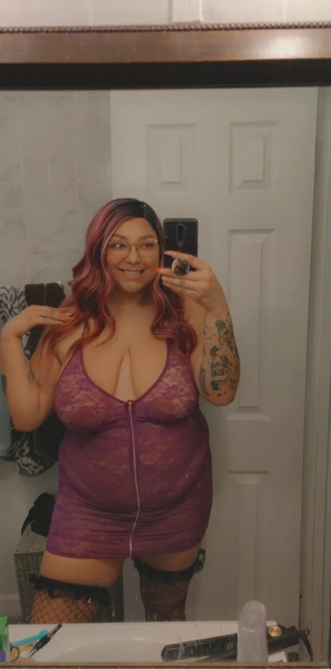 new lingerie 😈💜 posted by thiccangel1