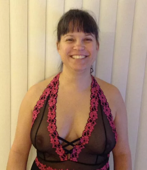 New outfit. female by Noxred1