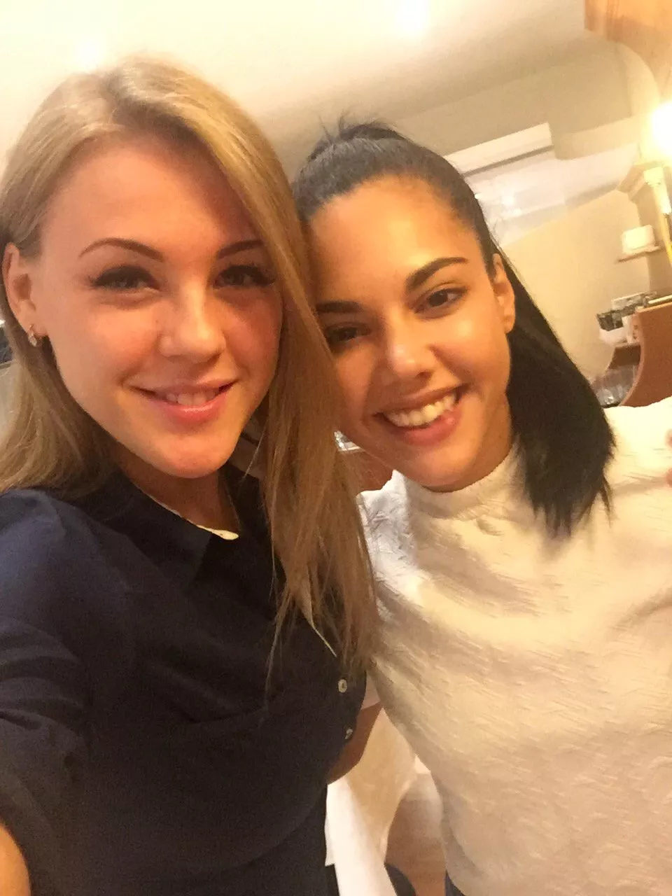 New picture with a friend posted by Lcfer