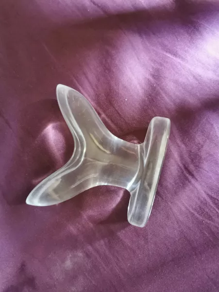 New plug...oh sh*t😯 by Jennacduk