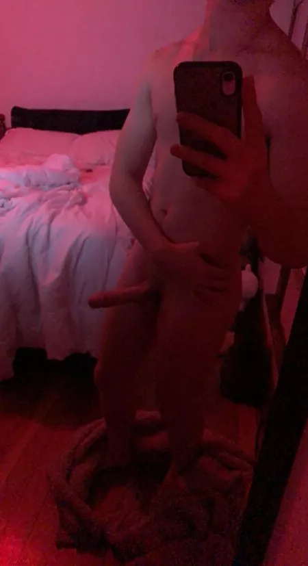 New poster here, hope it’s good enough to draw by Throwaway_16287