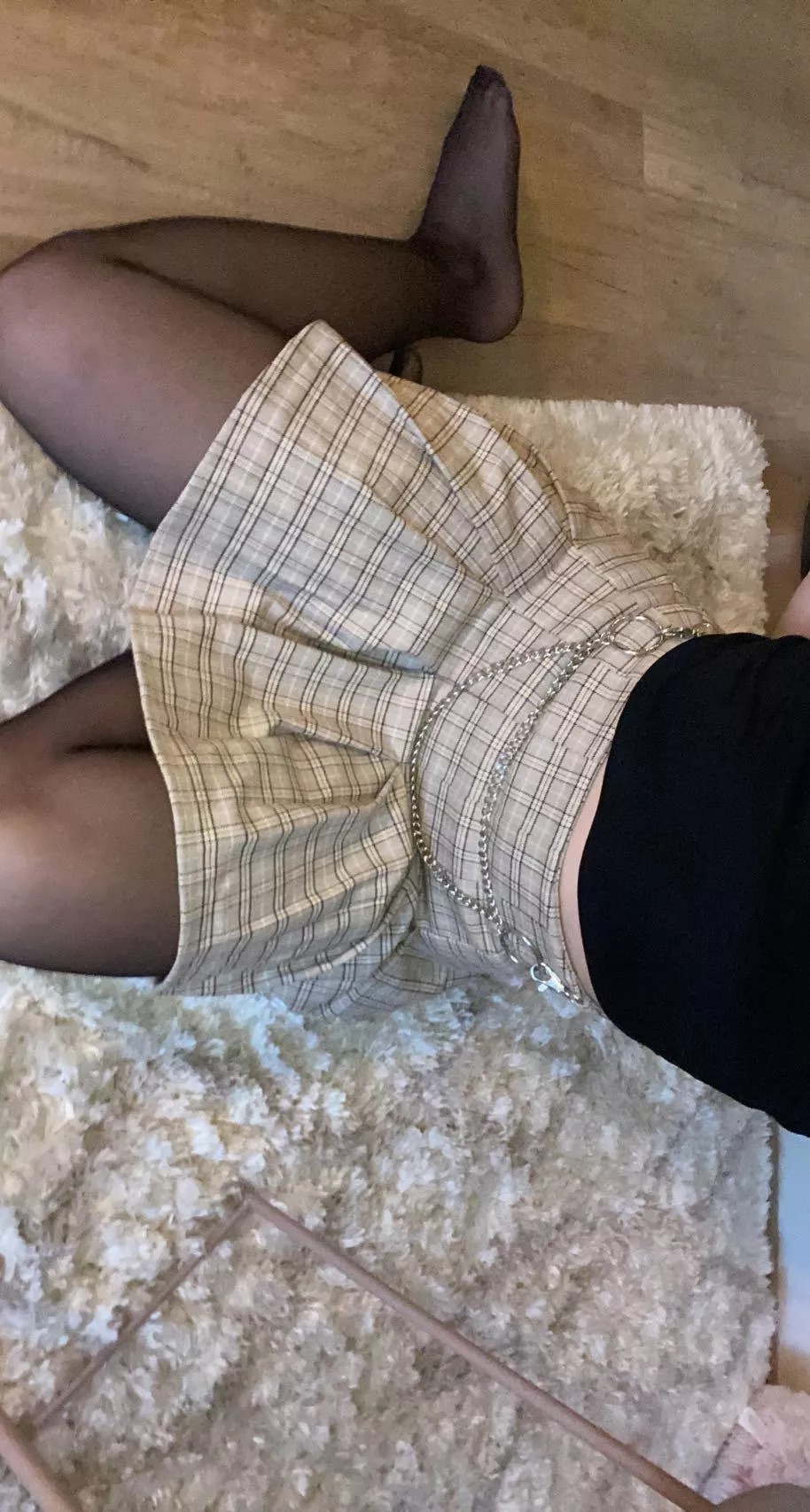 New skirt🤍🥺 posted by suus1197