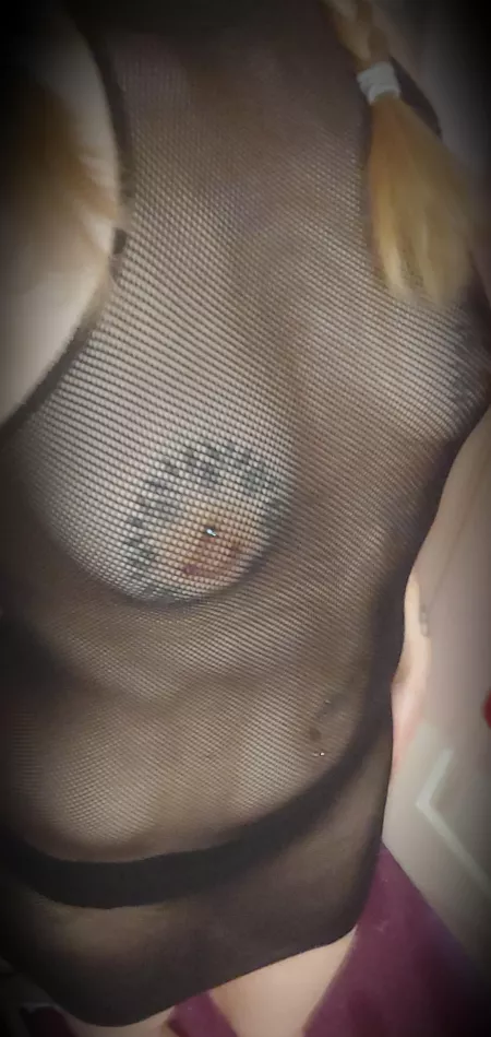 New slutty outfit... date ready! by delicious_monster21