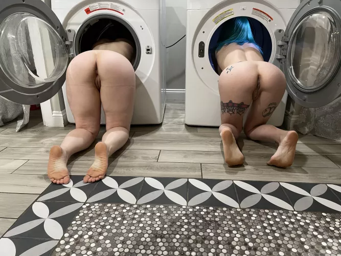 New spin on throwing a few loads in by lilglitterbitch