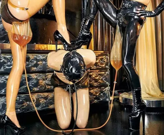New sub for latex and piss! Two shinies! by Smutforge99