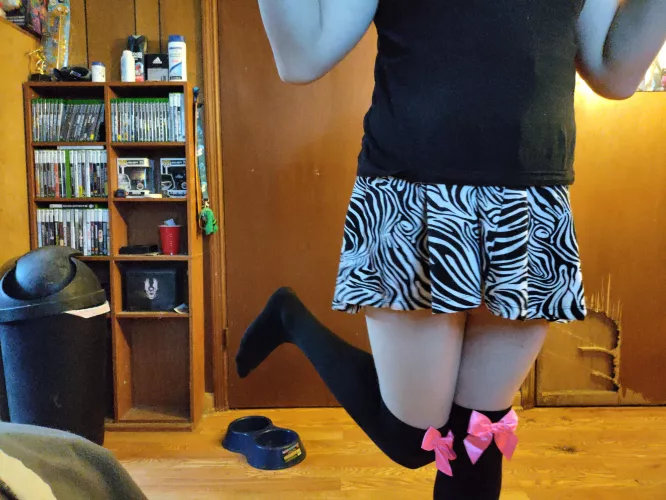 New to being a femboy please be gentle... by SaraS0ul