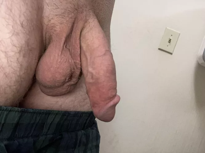 New to here by Bubbly-Sir-4586