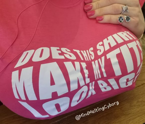 New top, what dya thi k? 😇 by MindMeltingCyborg