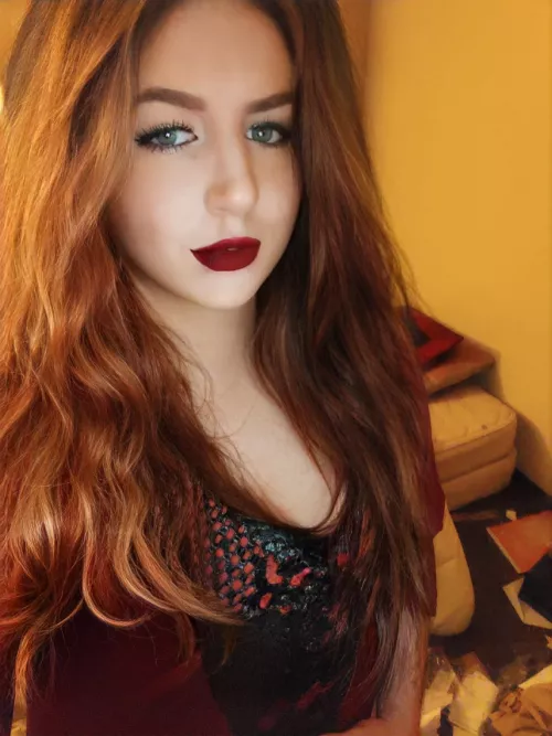 New year new girlfriend? by AutumnFaex13