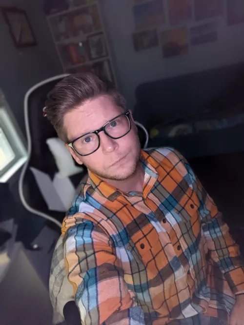 New Year, New Shirt by ekalino89