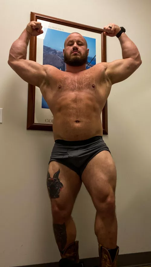 New year, same posing in the bathroom 😛 by bigdbuddy