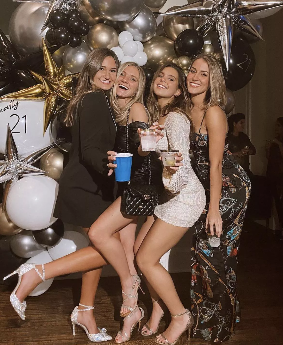 New year’s posted by pmmeurwetpussy