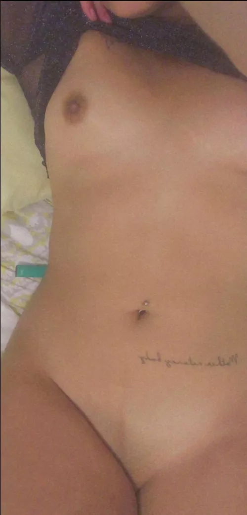 [NEWBY]🍑🍑YOU SAW MY PIC, I KNOW YOU LIKE WHAT YOU SEE, COME HAVE FUN WITH ME🍑🍑 [SELLING] Can verify✔️qucik replay✔️show face✔️ 🔹SEXT 🔹PICS 🔹VIDS🔹 GFE🔹 You can find me online now, waiting for you to have fun 🎉🎊 by cotyhoty95