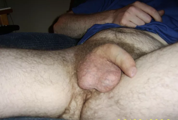 Nice and hairy by Petercm79