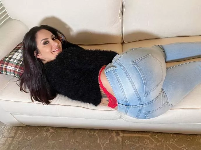 Nice ass posted by AmazingTits8