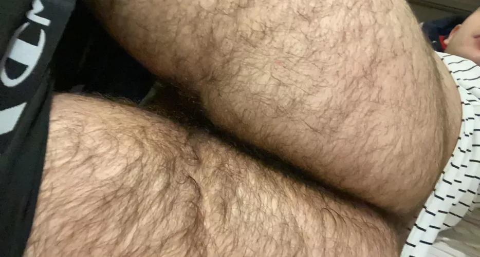 Nice ass? What is your instinct telling you to do by jusadudeorwhateva