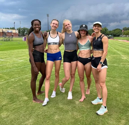 Nice bunch of abs by Toya_OS