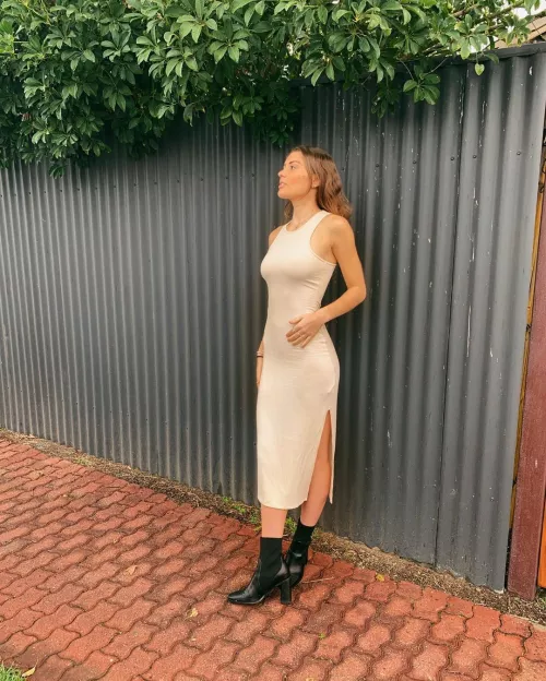 Nice dress IRTR by mrbuckus5690