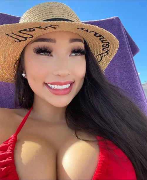 Nice hat by WetAzzPuzzy