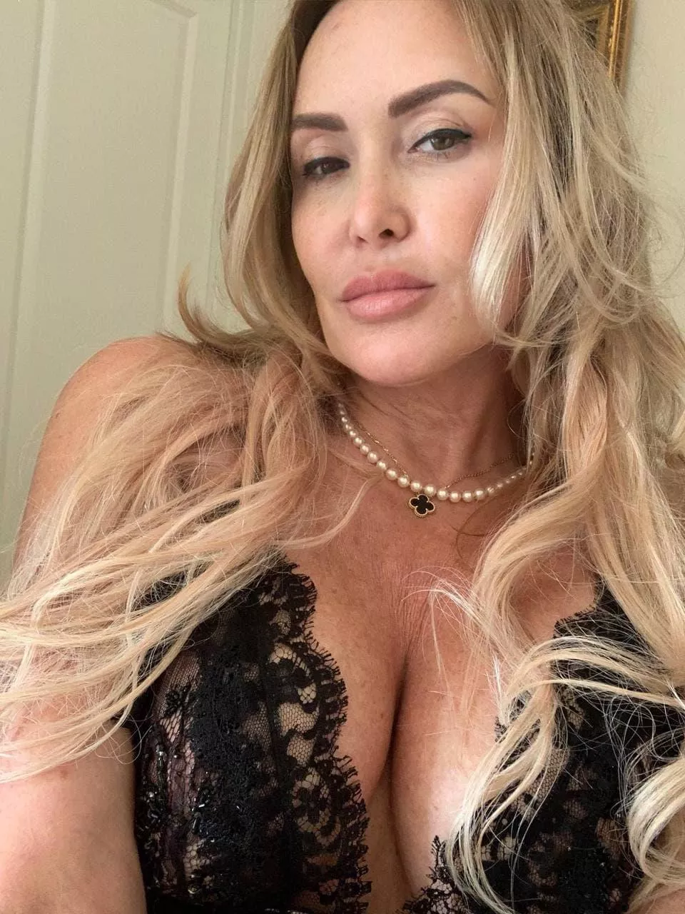 Nice selfie 💦🤤 posted by Snoo-53338